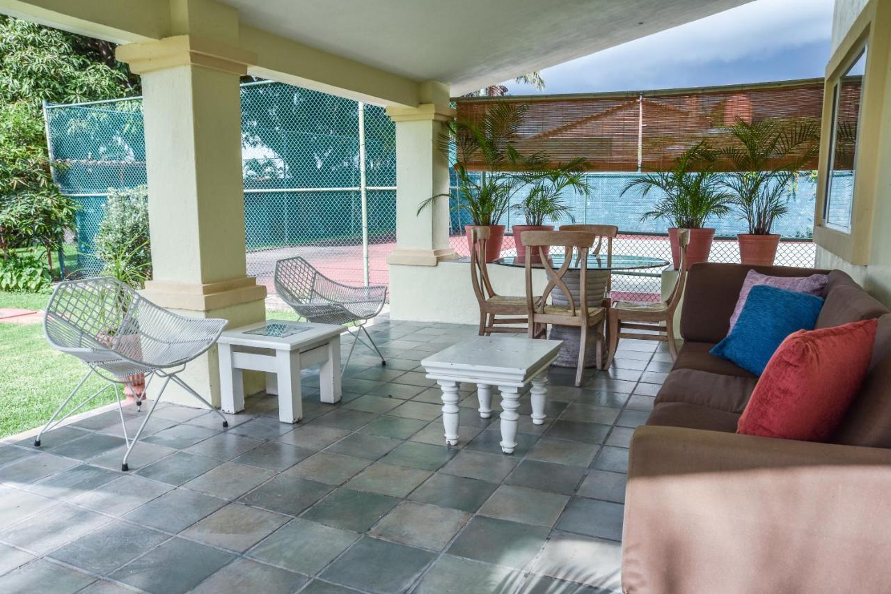 Casa Jardin-Lakeside Boutique Resort By Restavio Ajijic Exterior photo